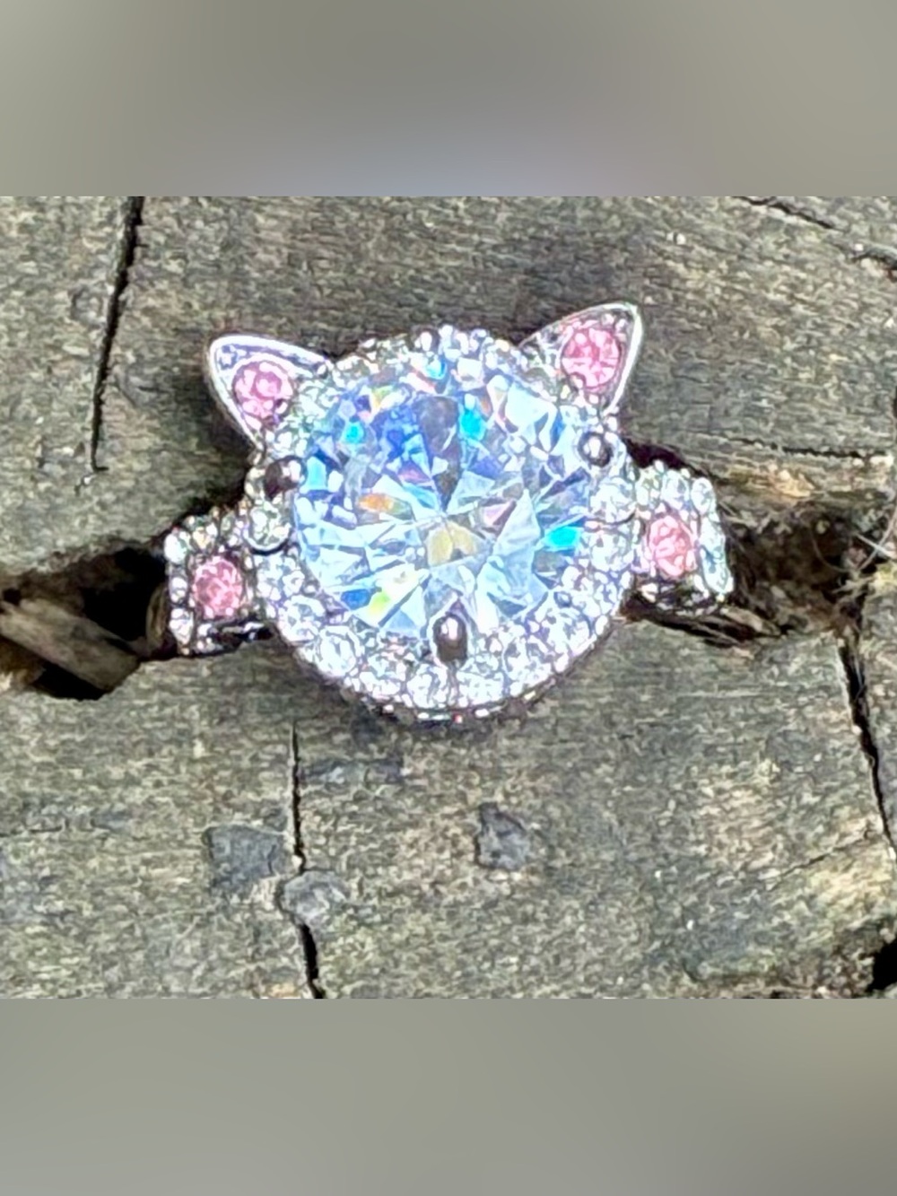 😻 Sparkling Cat CZ Halo Ring with Pink Rhinestone Accents